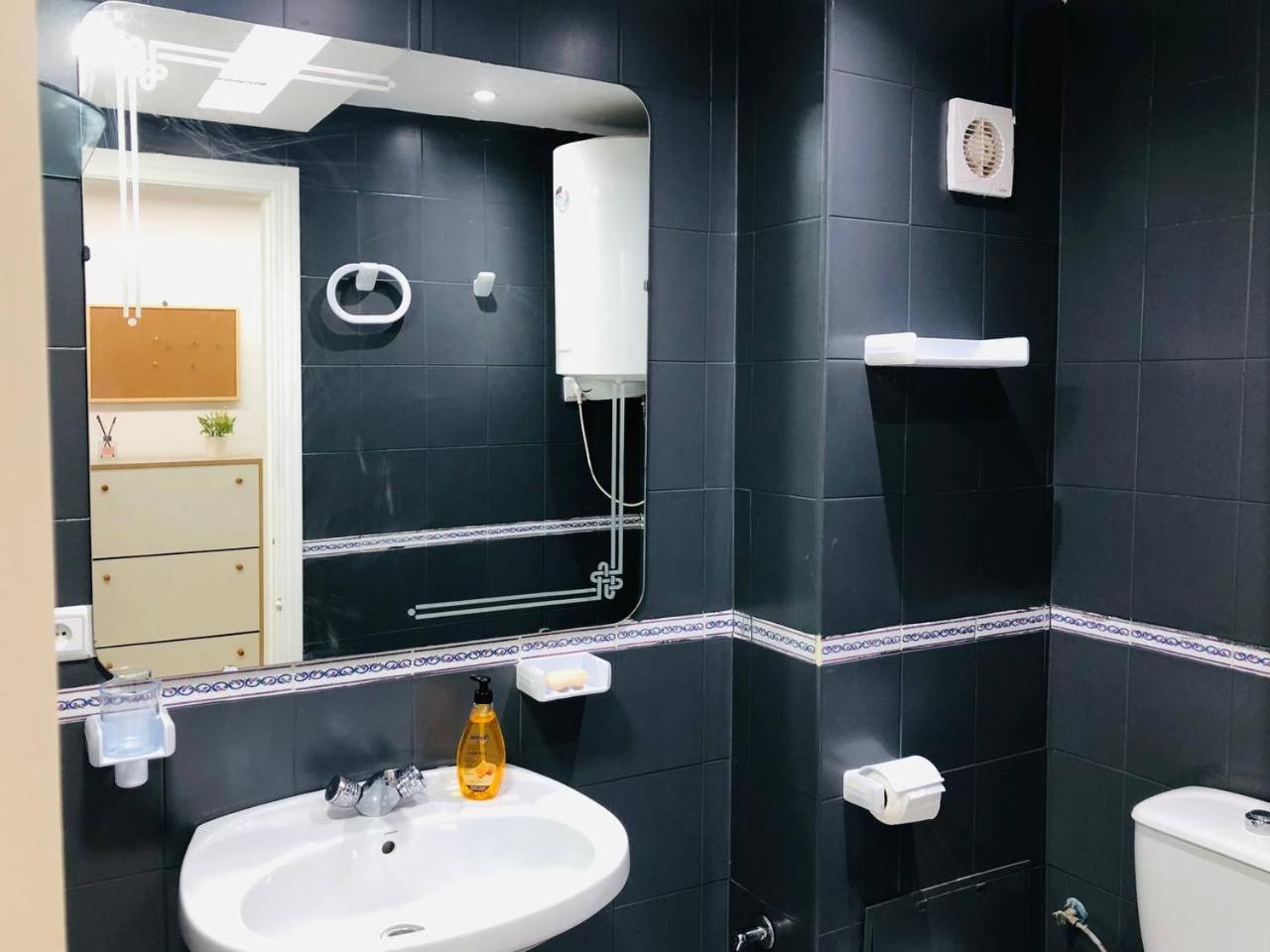 Appartement A Malabata En Face Centre Commercial Megarama & La Gare De Tgv M2 طنجة المظهر الخارجي الصورة