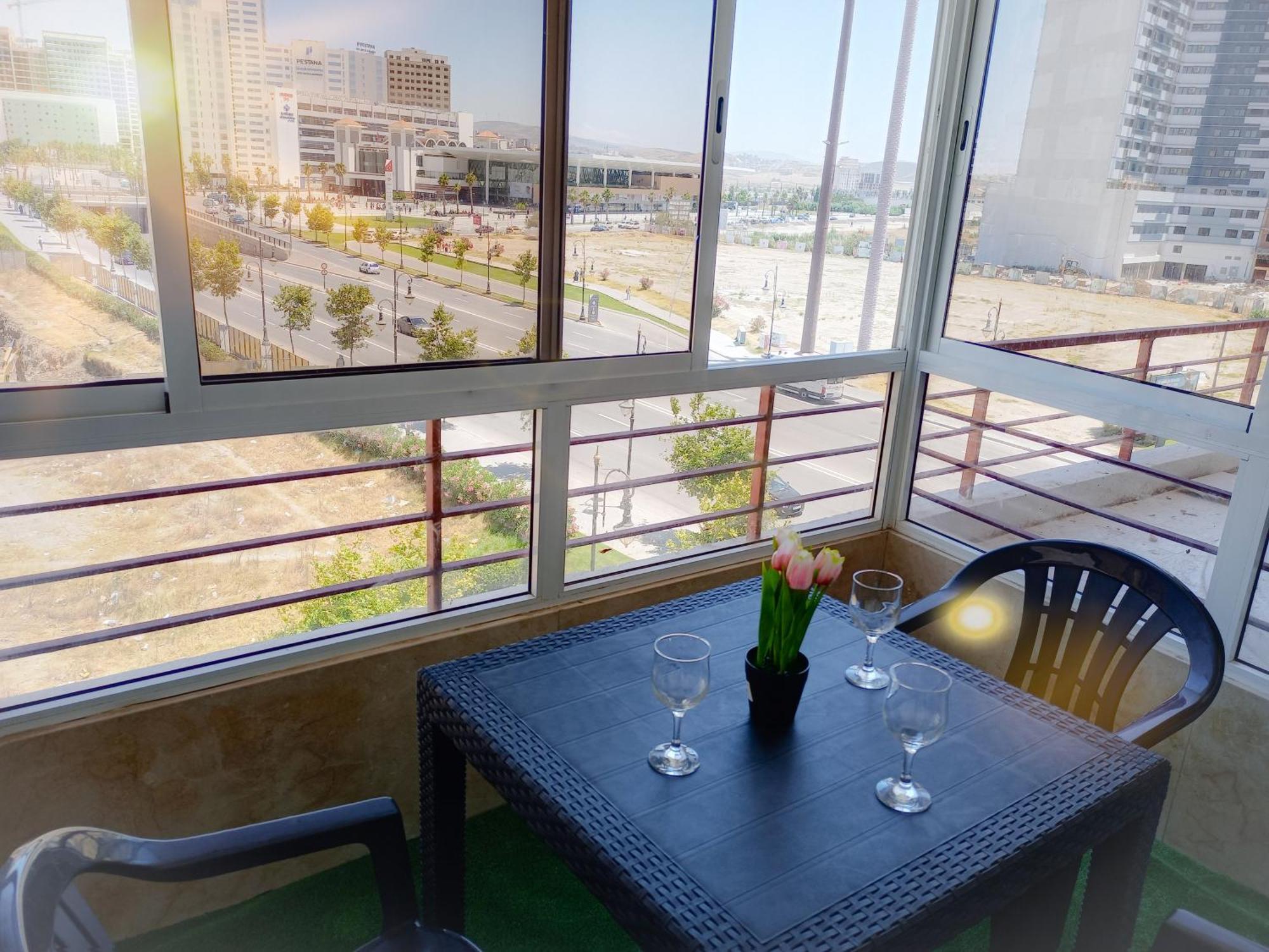 Appartement A Malabata En Face Centre Commercial Megarama & La Gare De Tgv M2 طنجة المظهر الخارجي الصورة