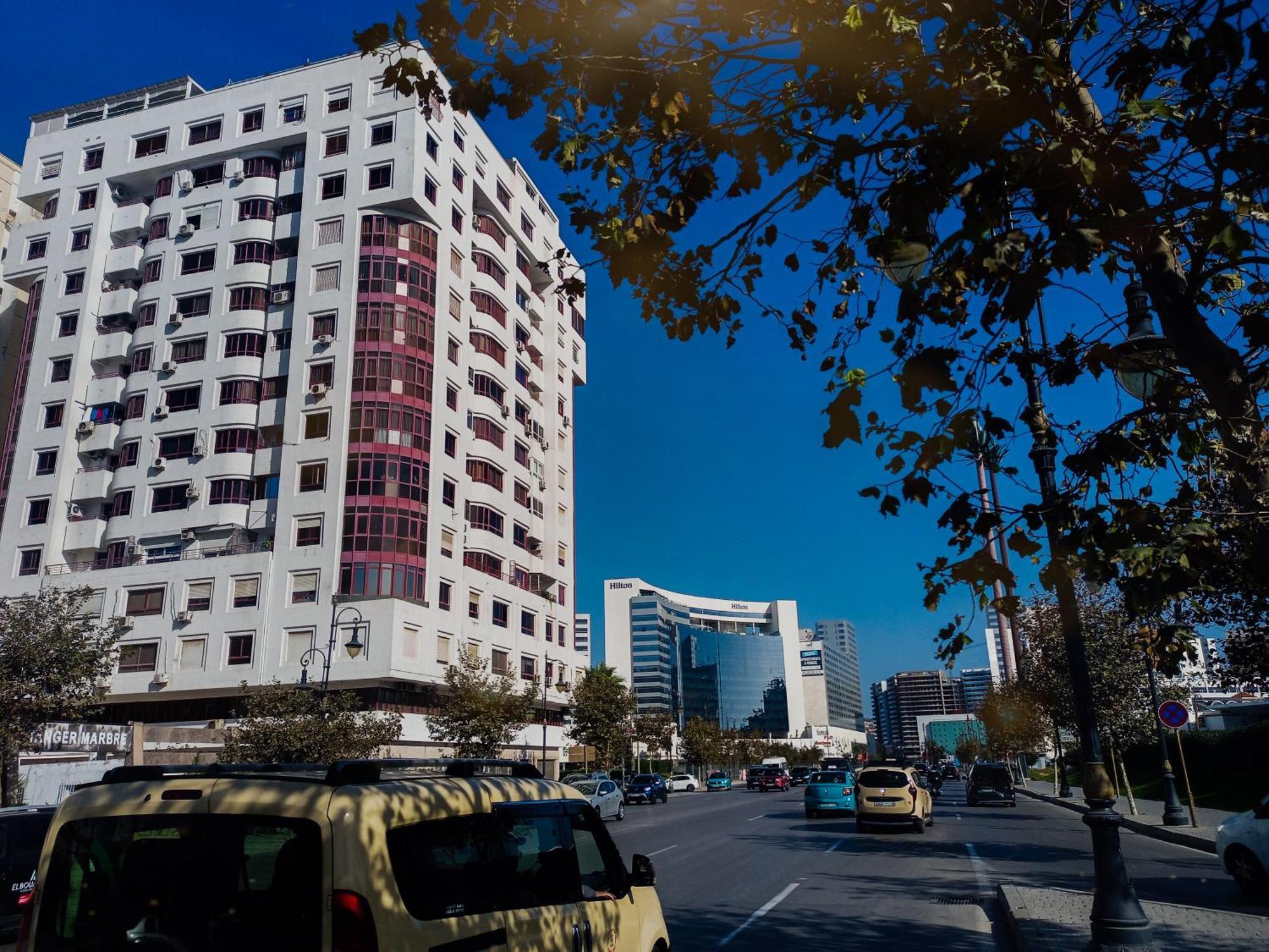 Appartement A Malabata En Face Centre Commercial Megarama & La Gare De Tgv M2 طنجة المظهر الخارجي الصورة